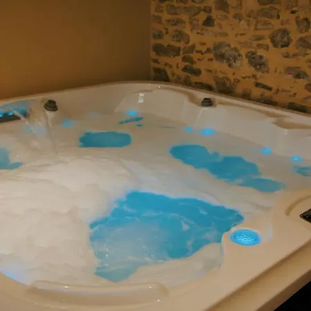 Chateau De Montmireil Semesterbostad