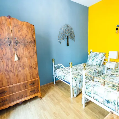 Chateau De Montmireil