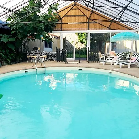 Chateau De Montmireil * Canisy