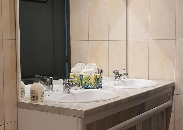 Chateau De Montmireil